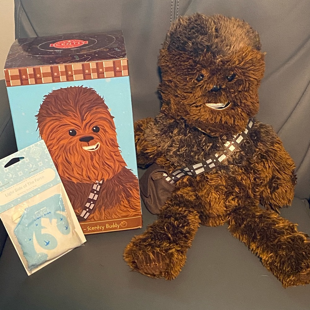 Chewbacca Scentsy Buddy NIB w/Scent Pak